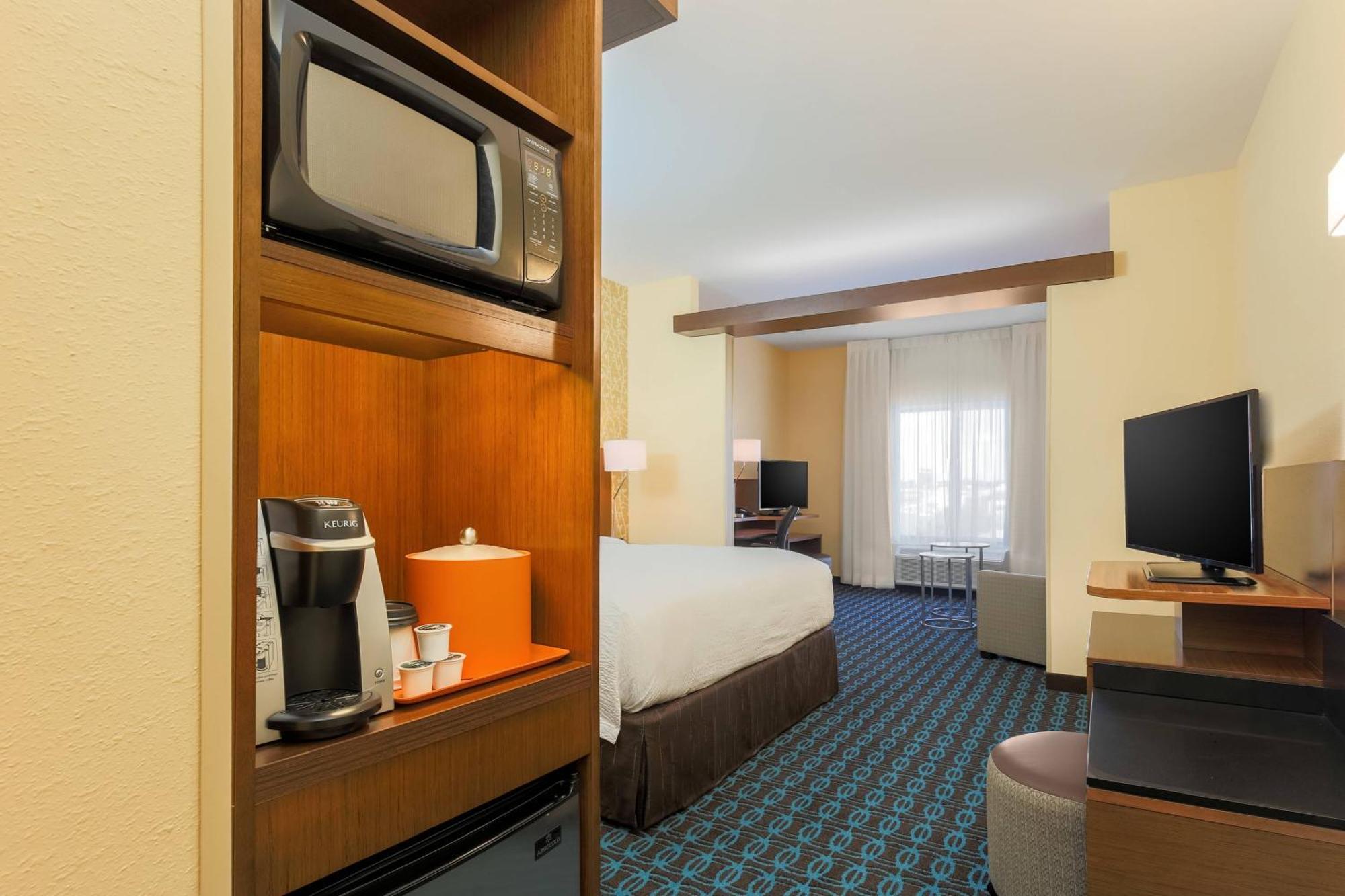 Fairfield Inn & Suites By Marriott Alexandria Exterior foto